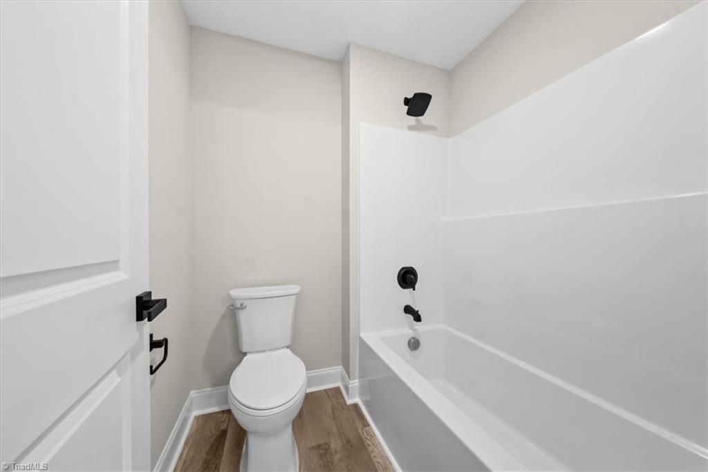 property viewer photo 30