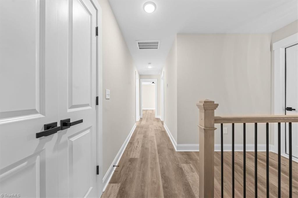 property viewer photo 31