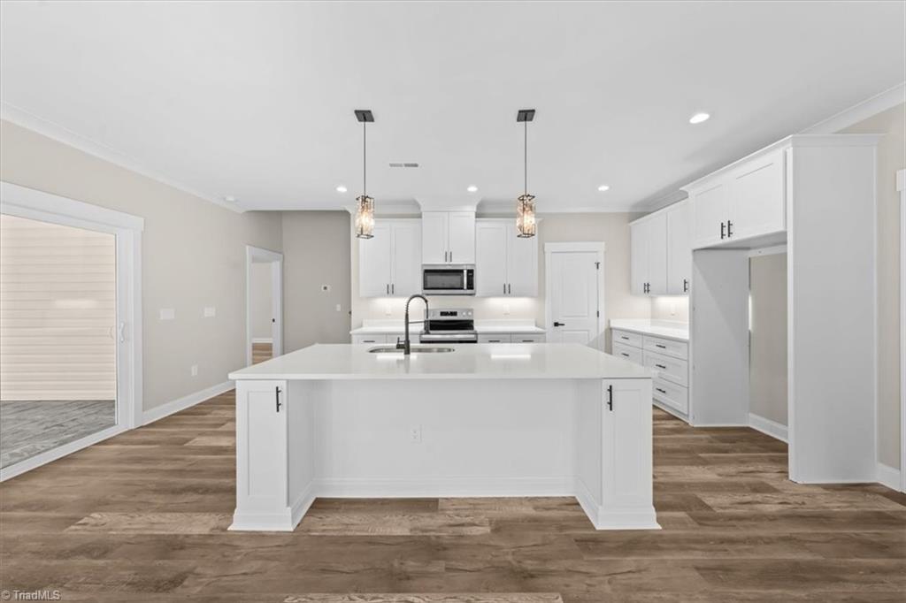 property viewer photo 8