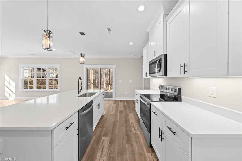 property viewer photo 9
