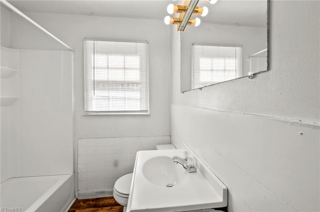 property viewer photo 11