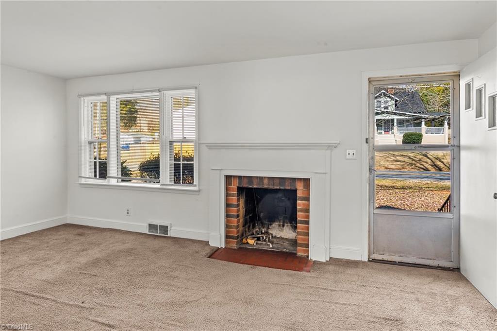 property viewer photo 6