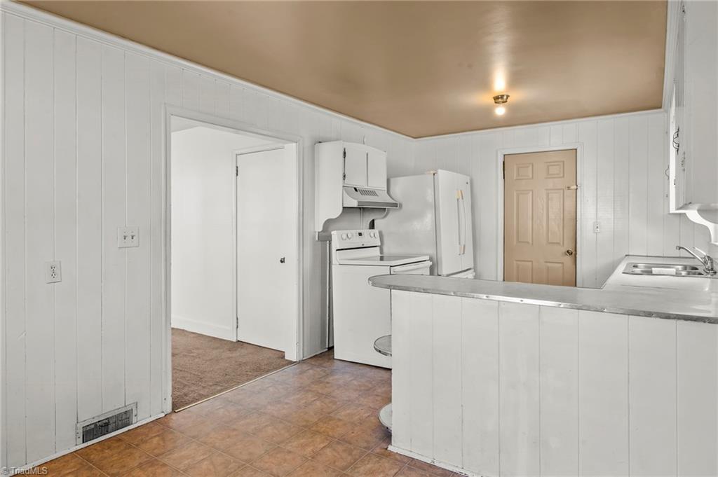 property viewer photo 7