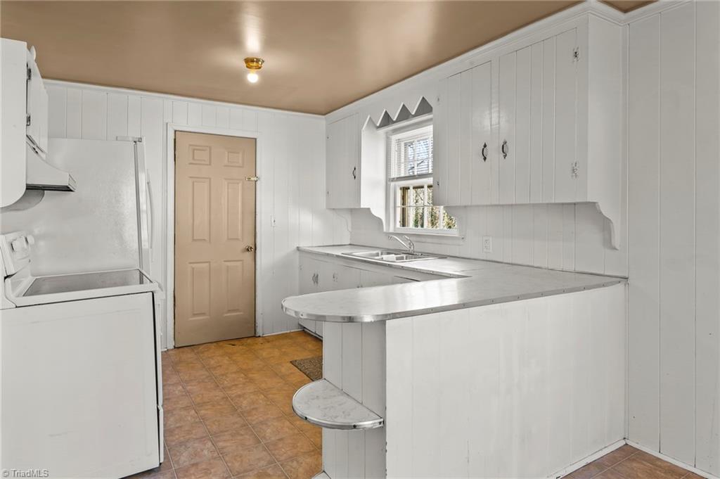 property viewer photo 8