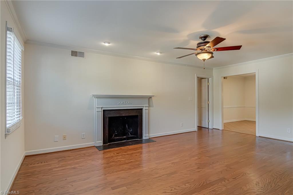 property viewer photo 1