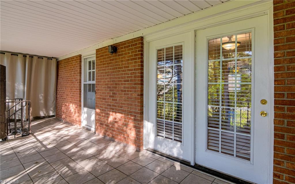property viewer photo 15