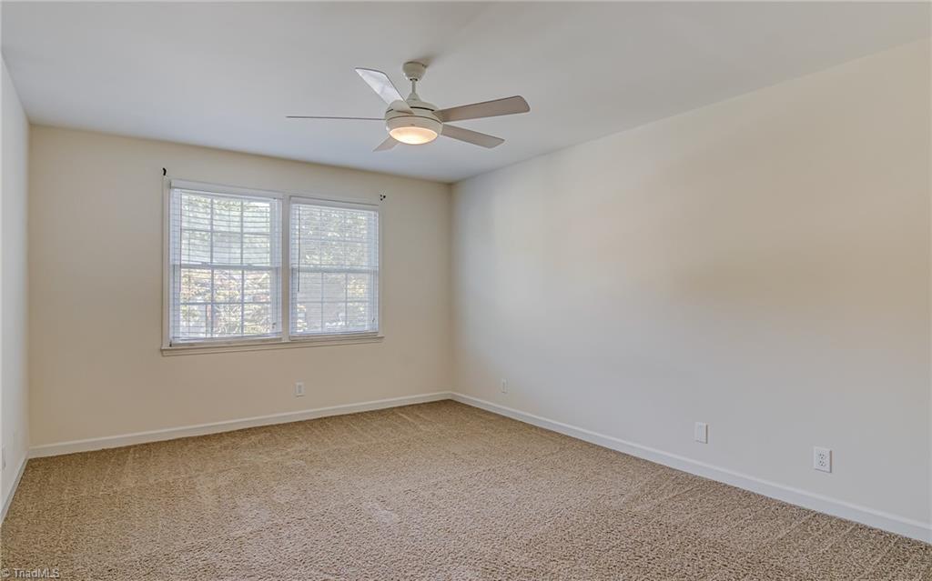 property viewer photo 17