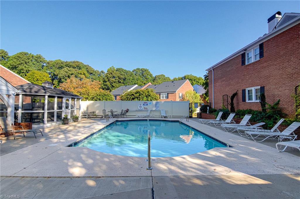 property viewer photo 28