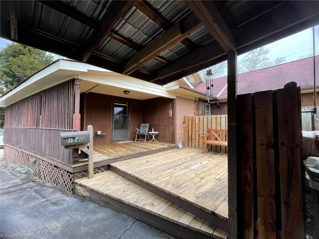 main property photo 5