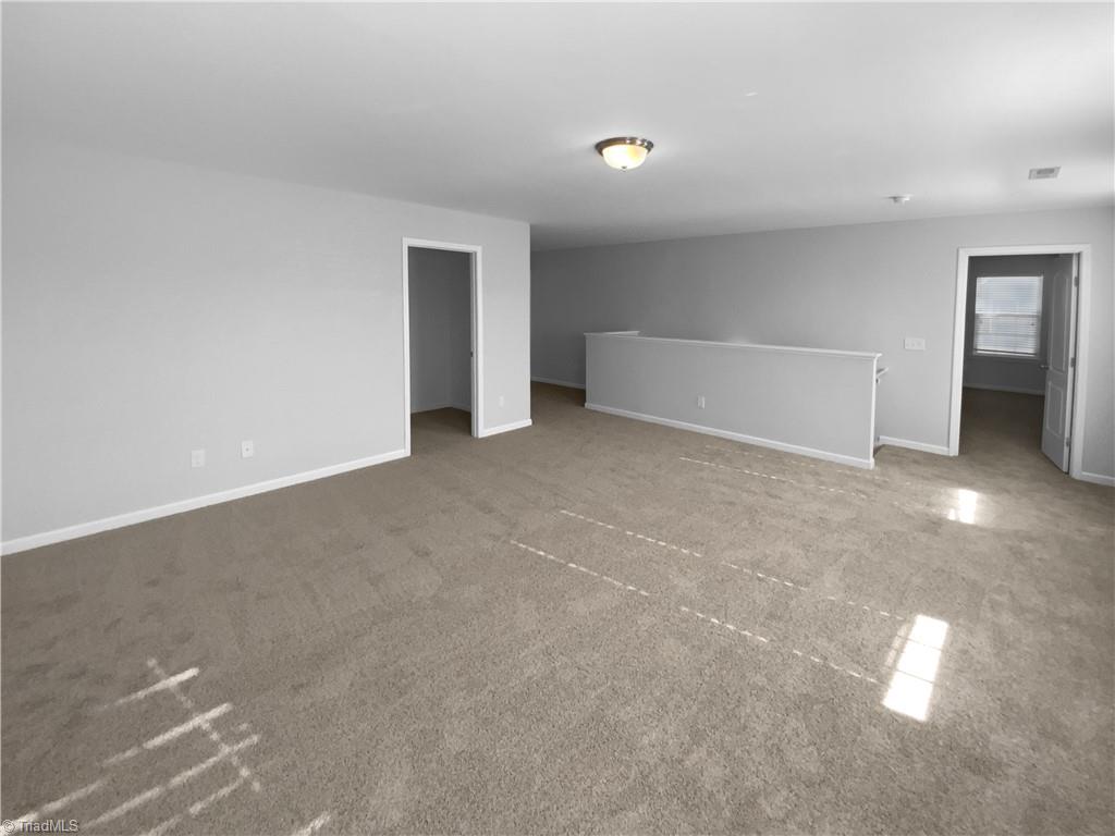 property viewer photo 12