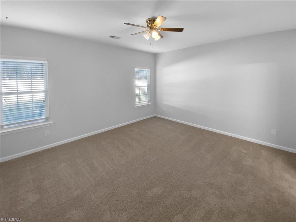 property viewer photo 13