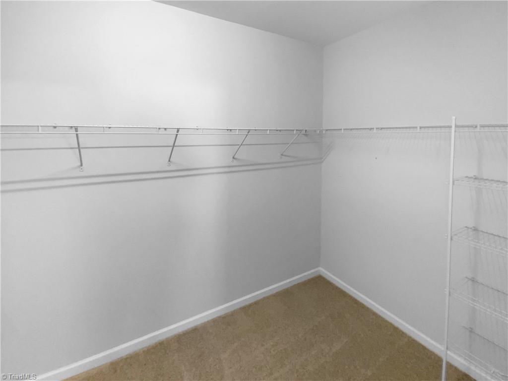 property viewer photo 20