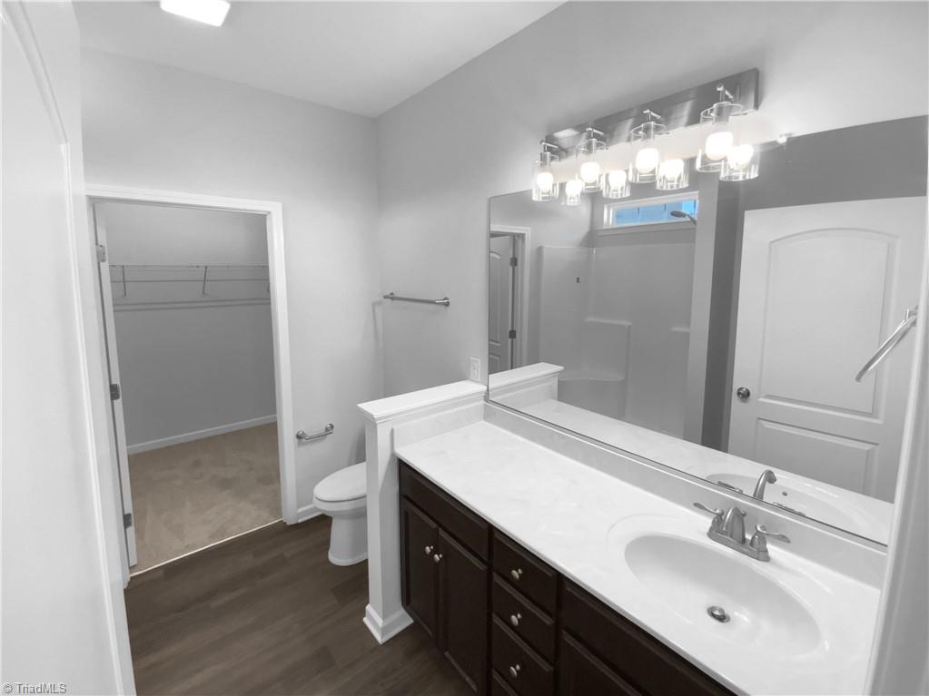 property viewer photo 23