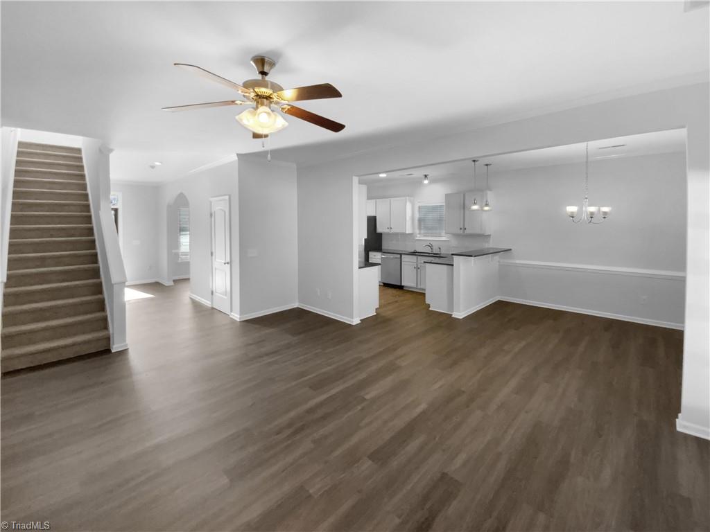 property viewer photo 5