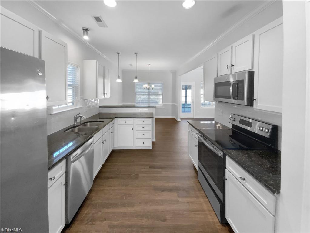 property viewer photo 7