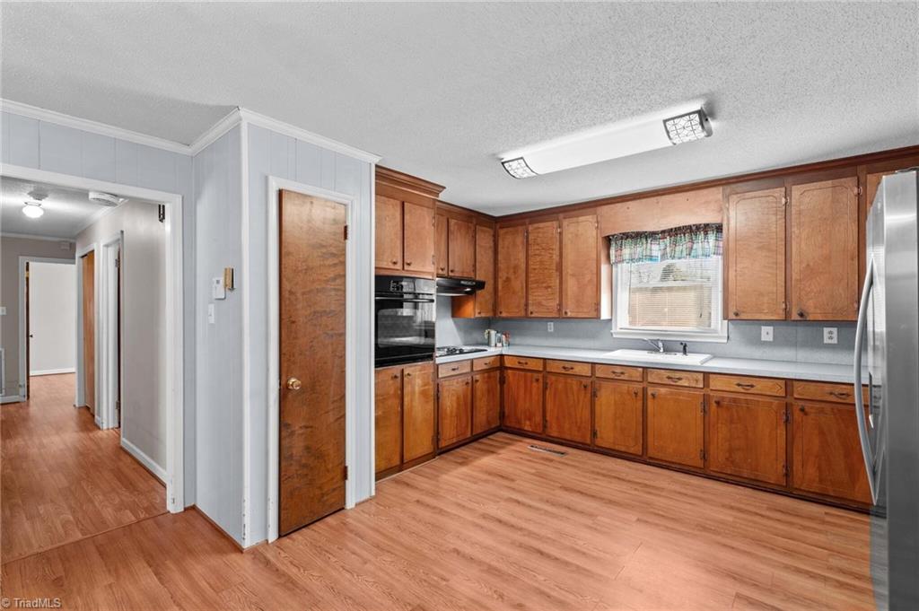 property viewer photo 12