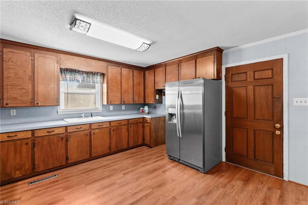property viewer photo 15