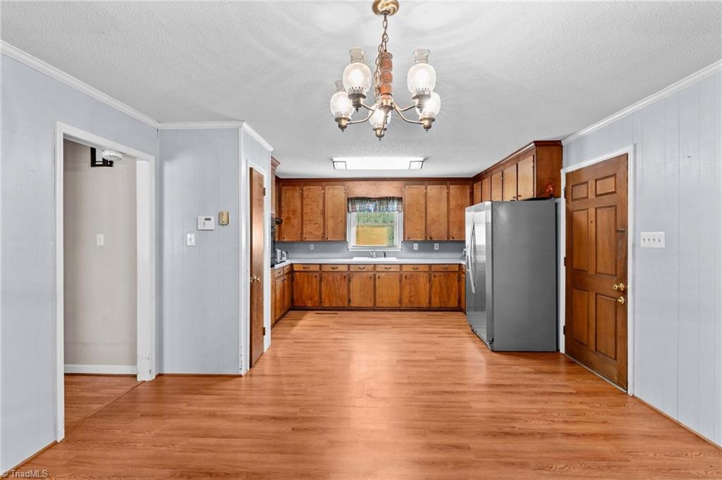 property viewer photo 23