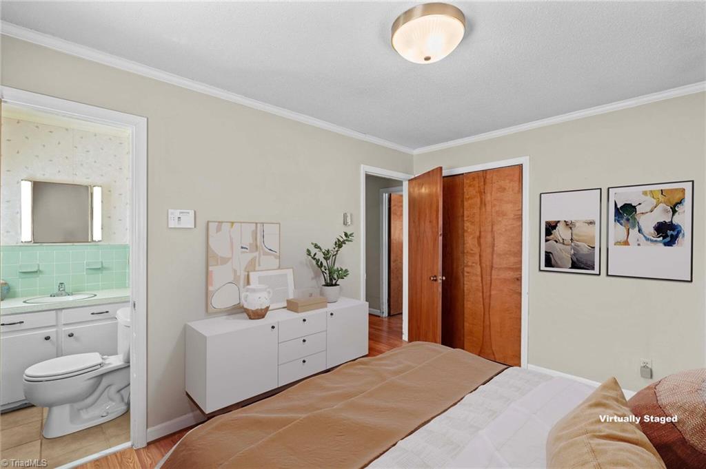 property viewer photo 26