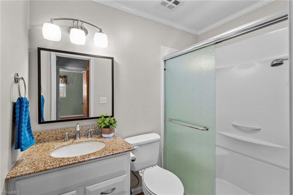 property viewer photo 35