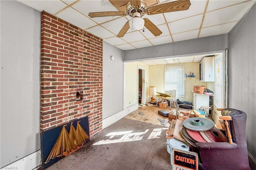 property viewer photo 45