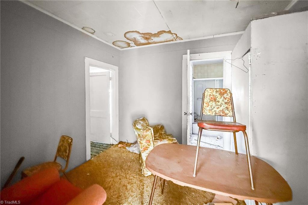 property viewer photo 47
