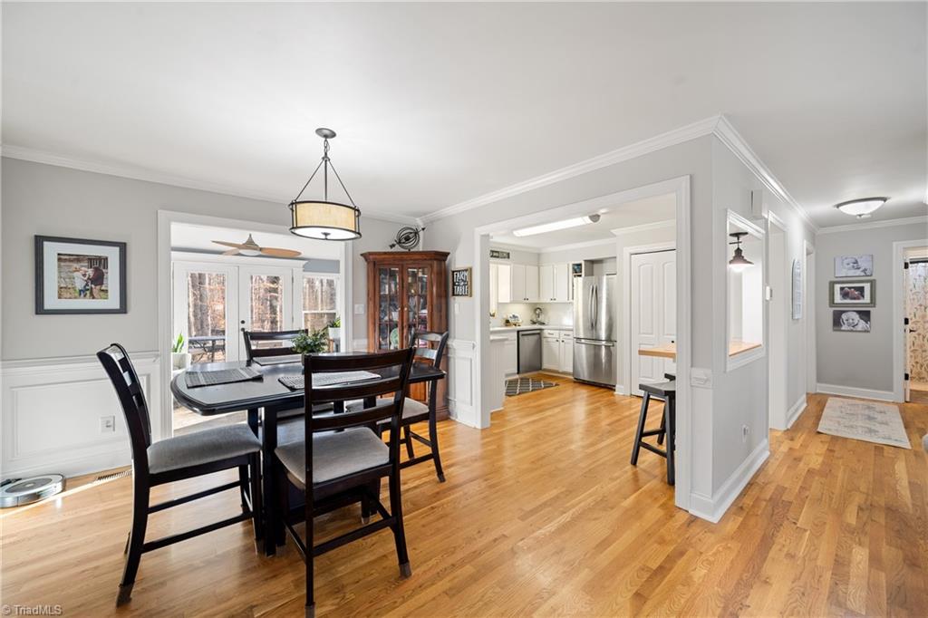 property viewer photo 11