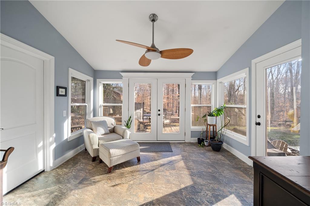property viewer photo 14