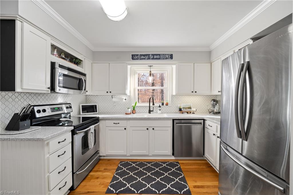 property viewer photo 20
