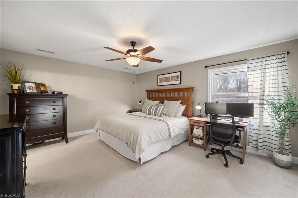 property viewer photo 29