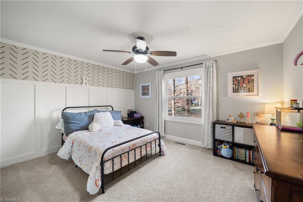 property viewer photo 35