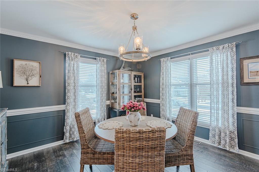 property viewer photo 10