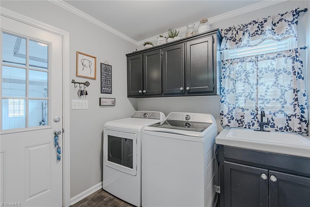 property viewer photo 15