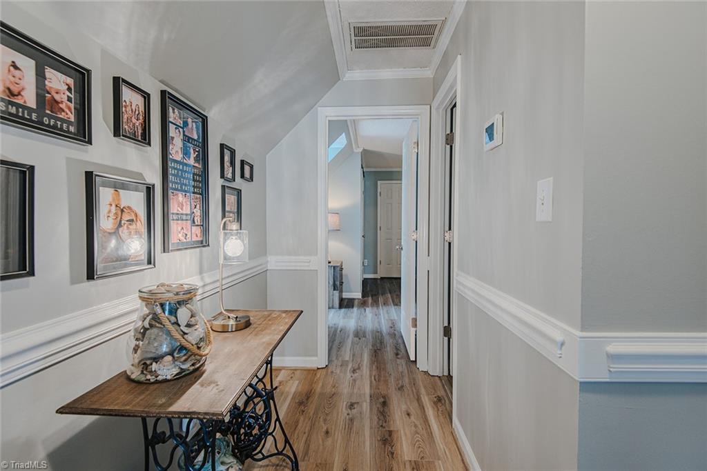 property viewer photo 26
