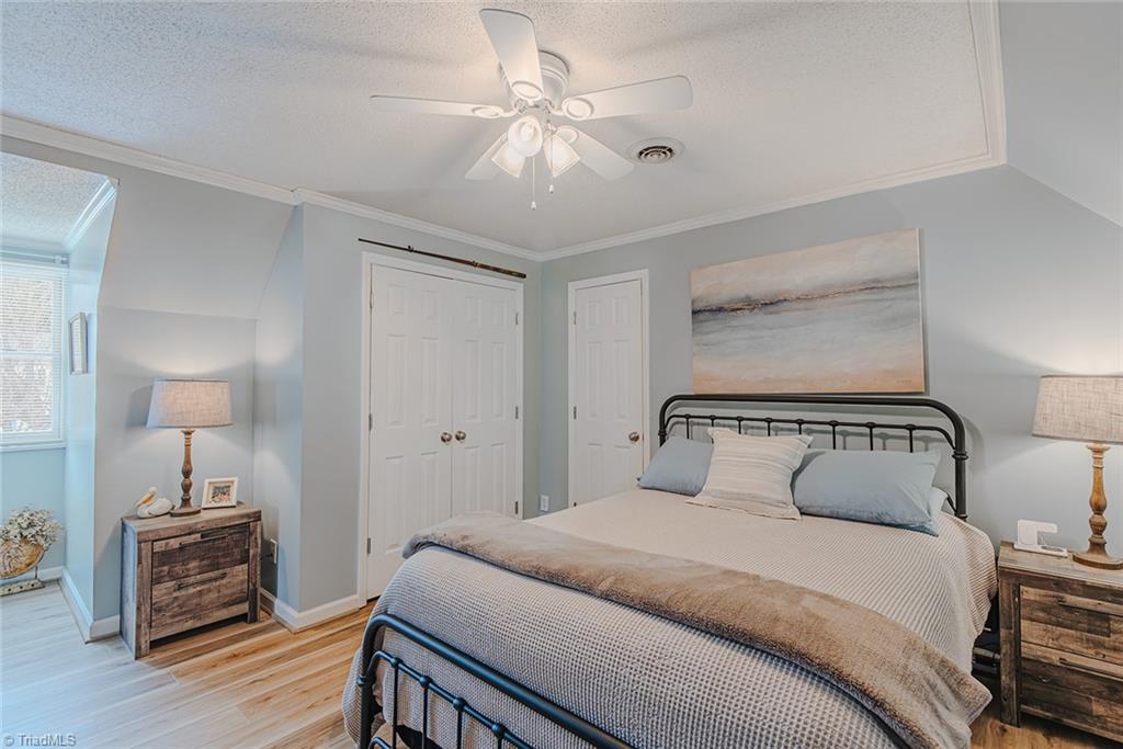 property viewer photo 28