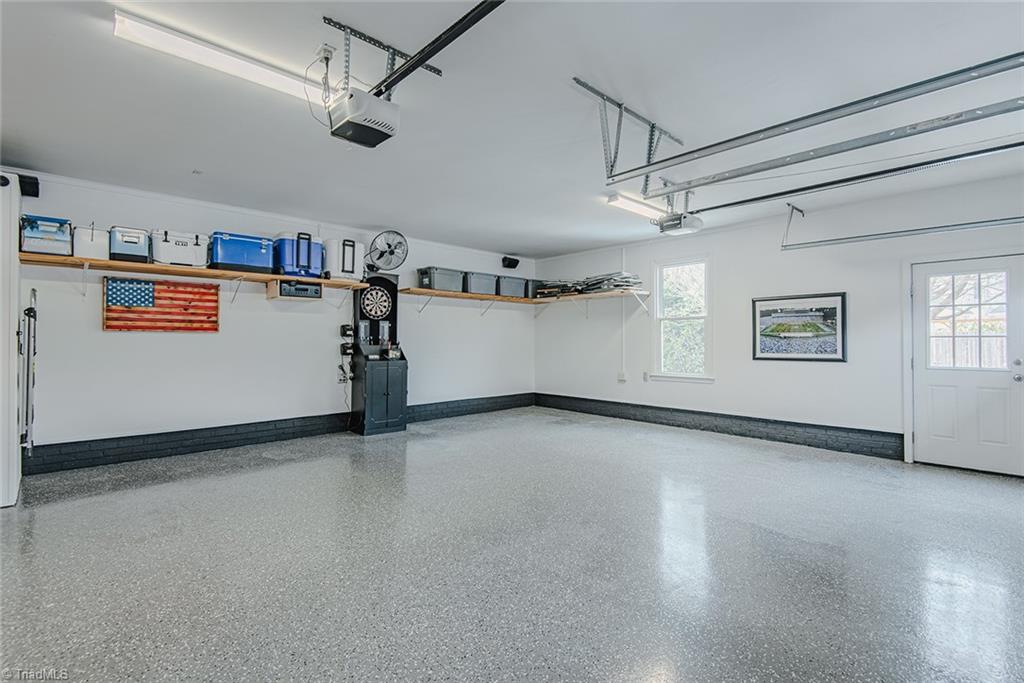 property viewer photo 37