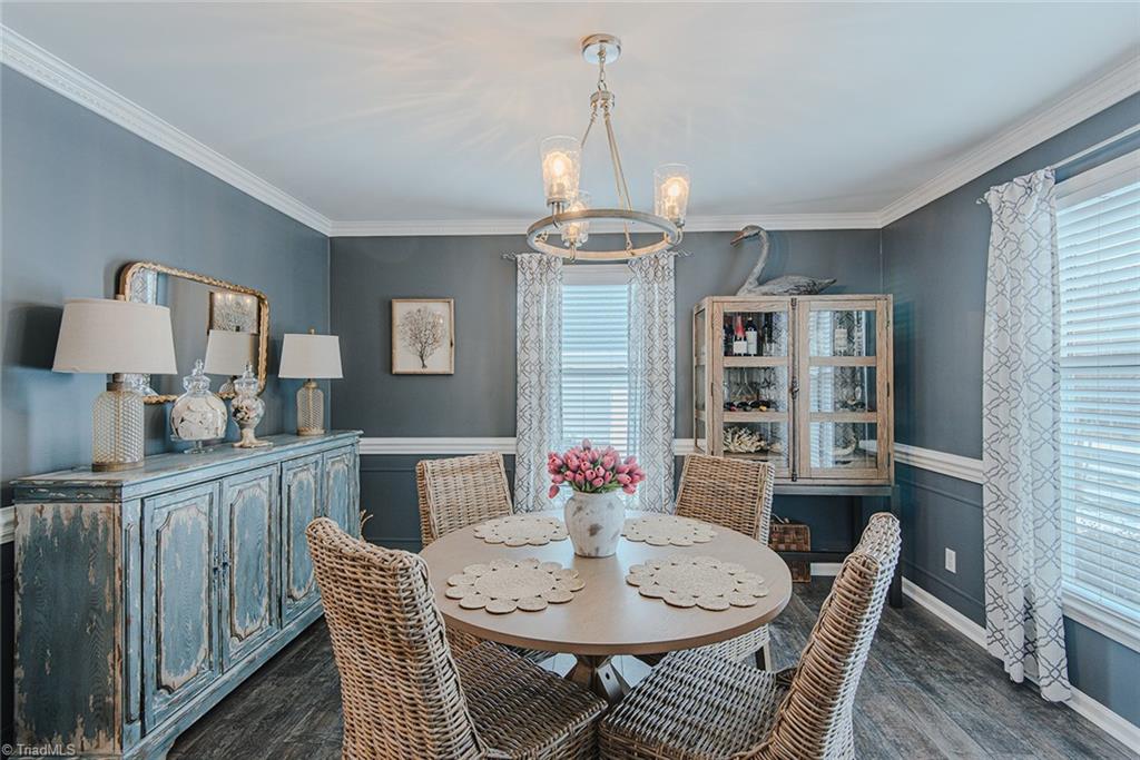 property viewer photo 9