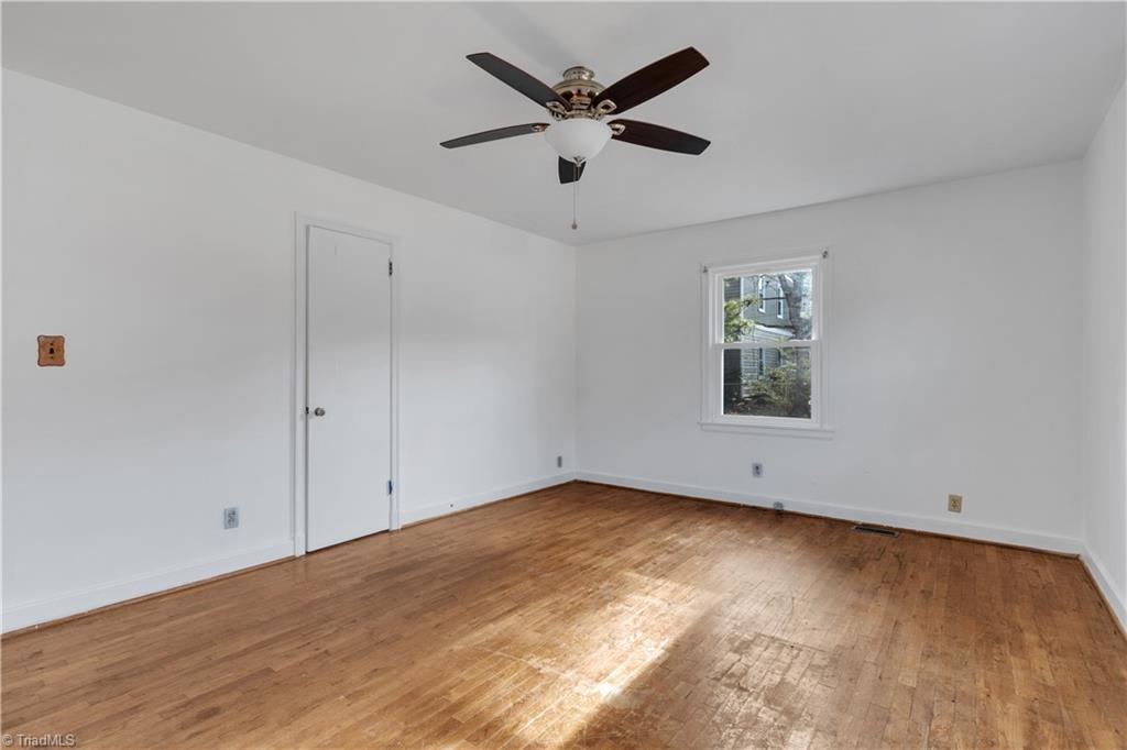 property viewer photo 10
