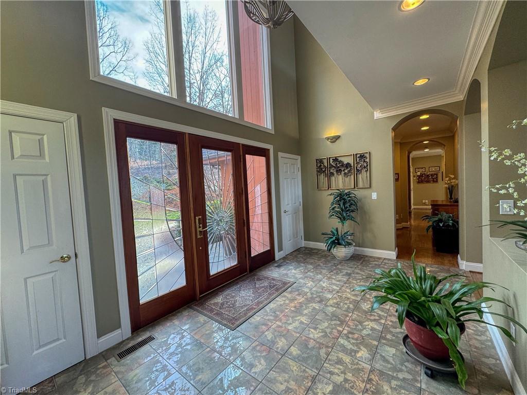property viewer photo 11