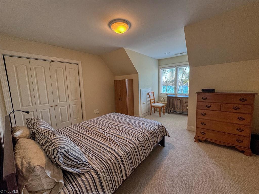 property viewer photo 41