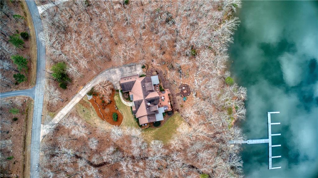 property viewer photo 9