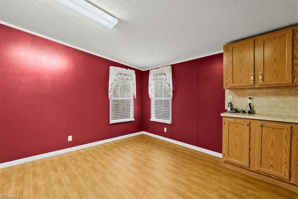 property viewer photo 11