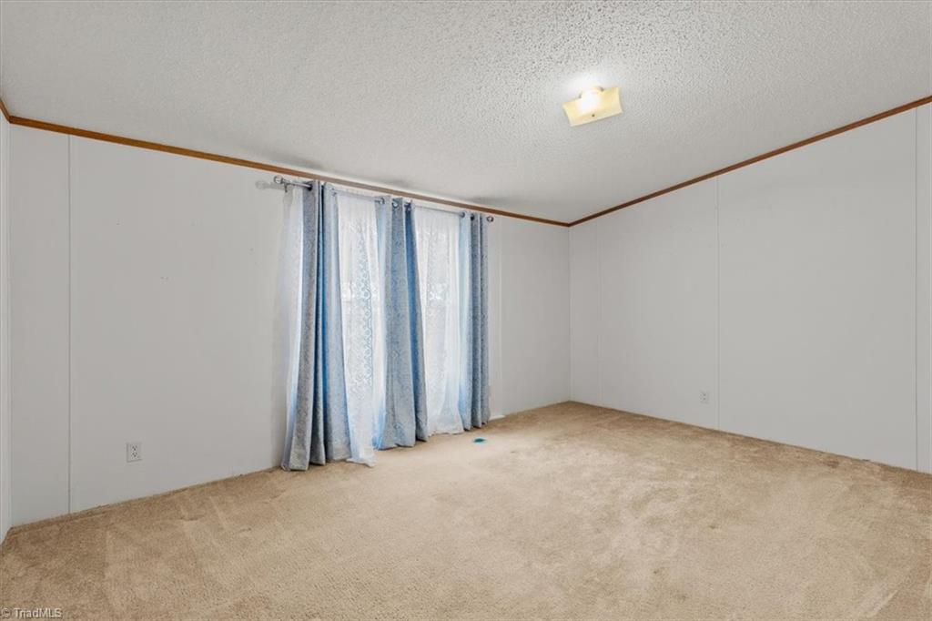 property viewer photo 17