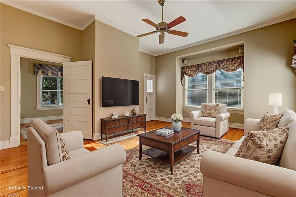 main property photo 14