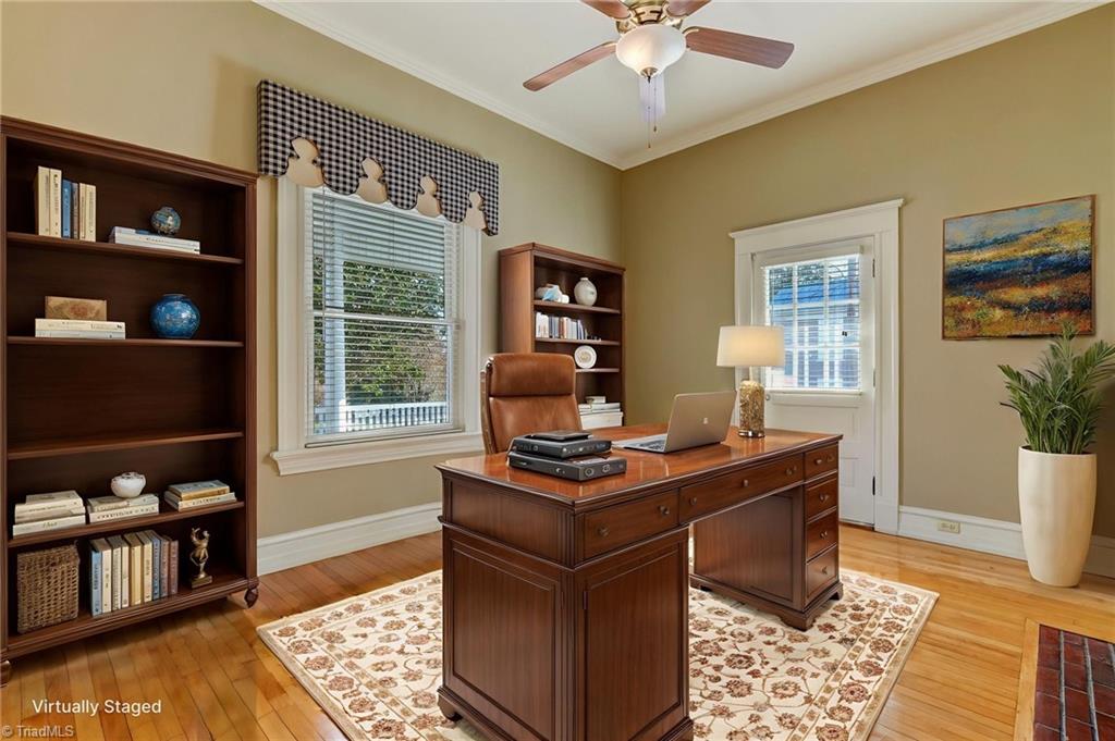 main property photo 17