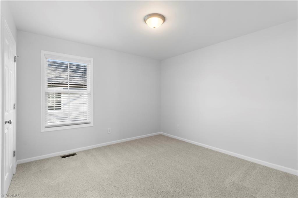 property viewer photo 10