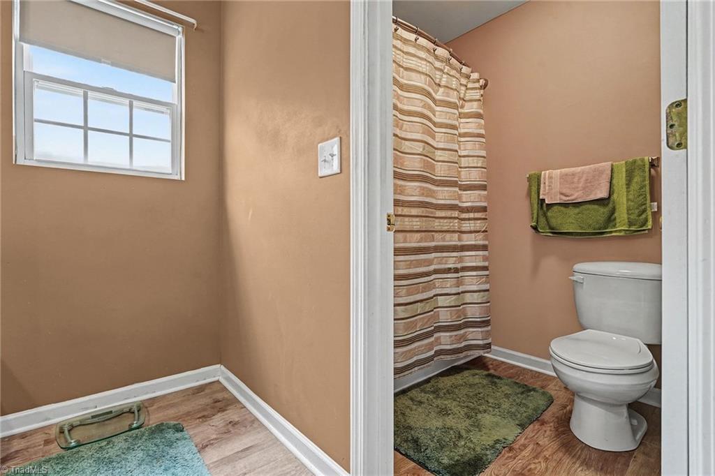 property viewer photo 18