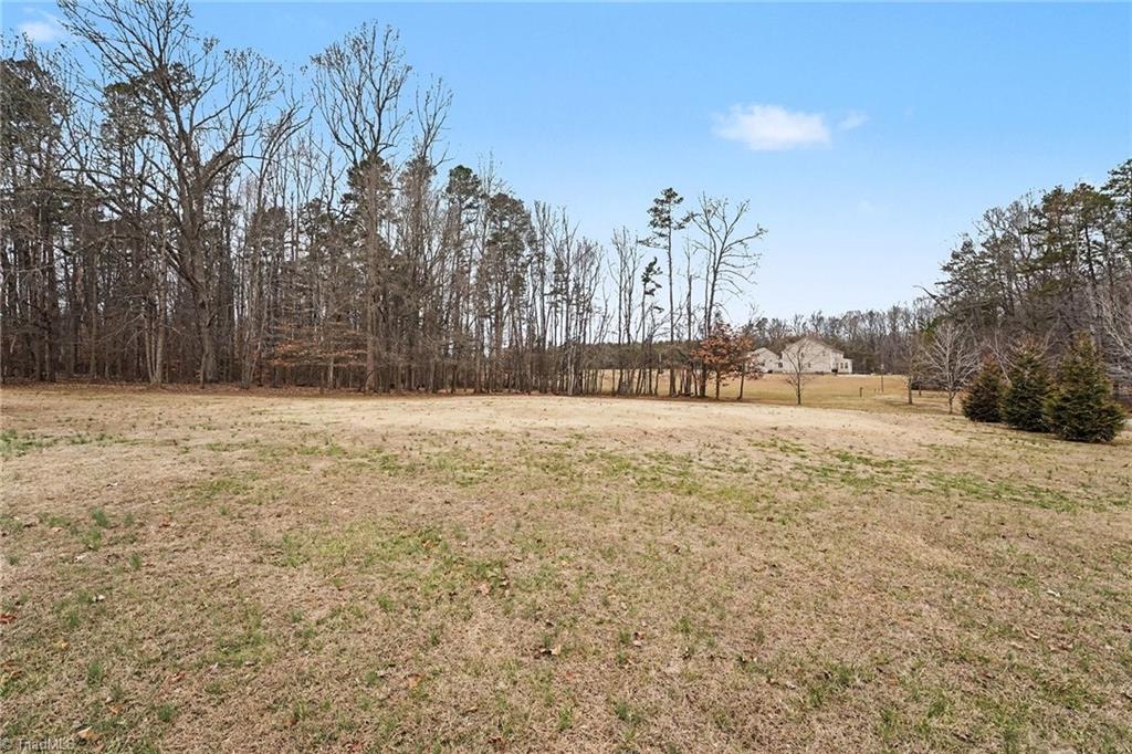 property viewer photo 4