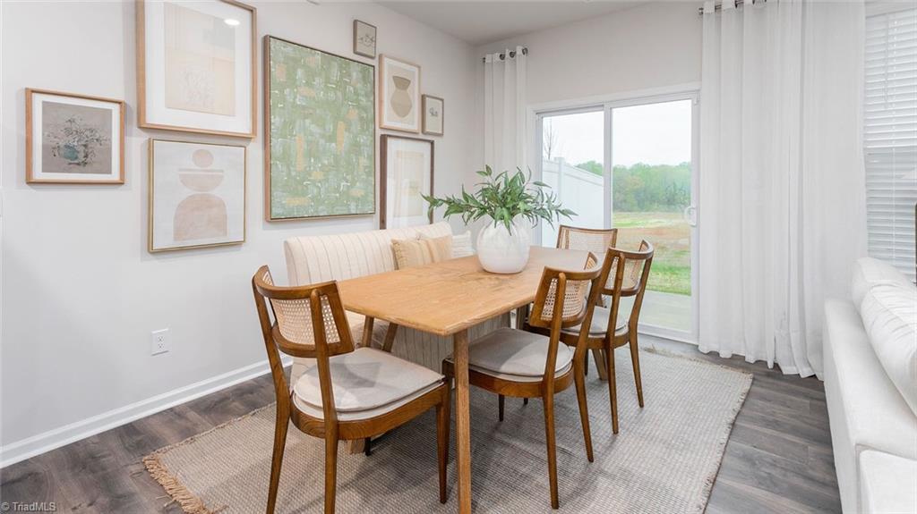 property viewer photo 4