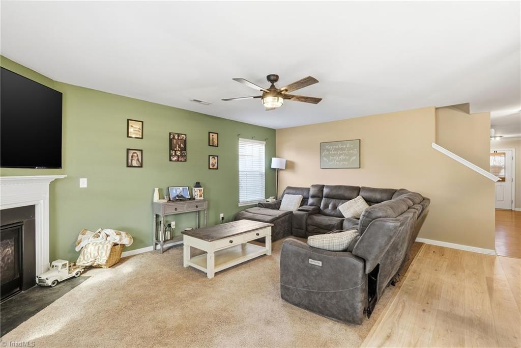 property viewer photo 11